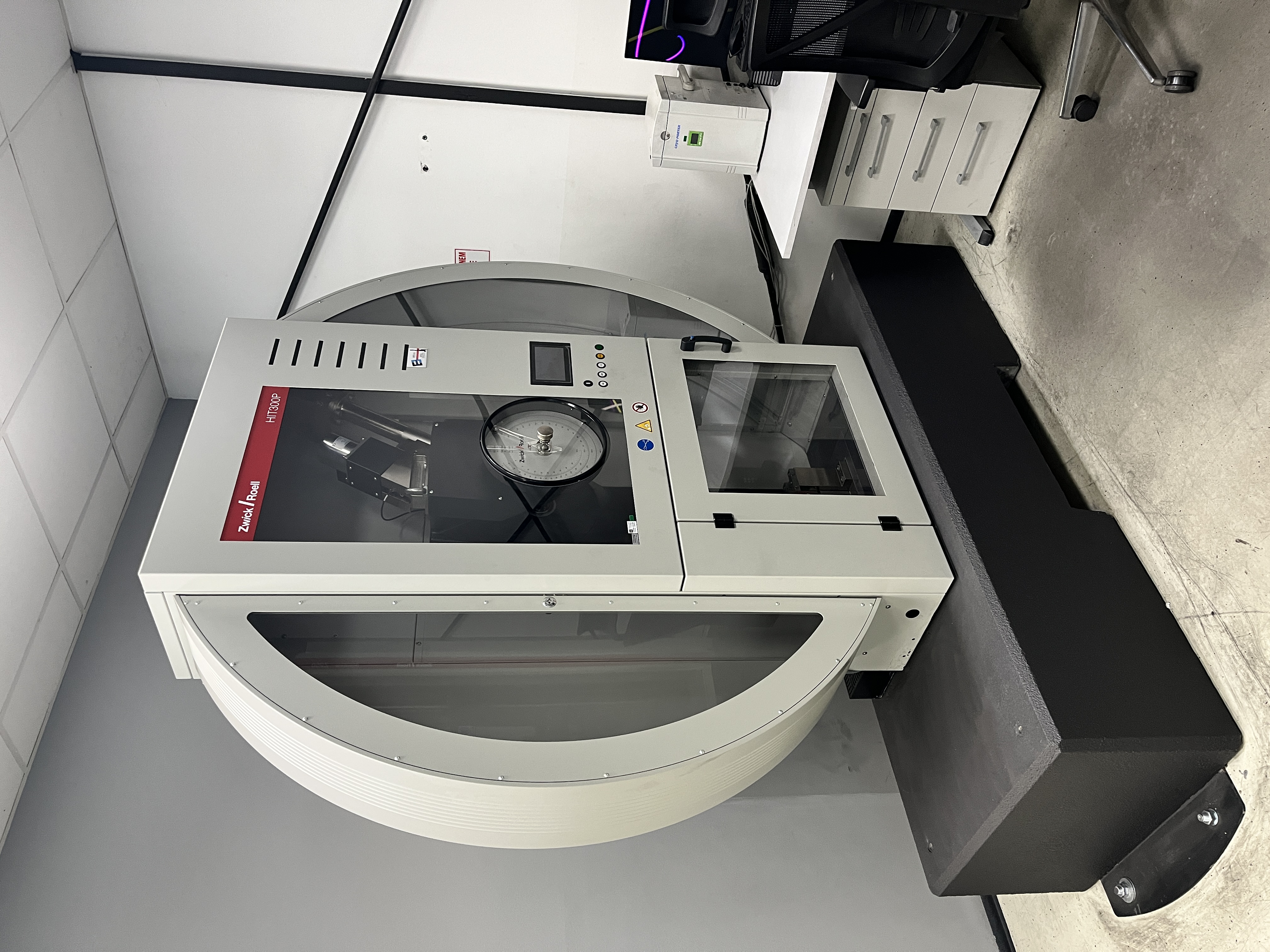 Inspection cabinet